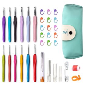 Ergonomic crochet hook set