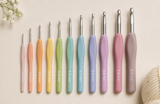 Different crochet hook sizes